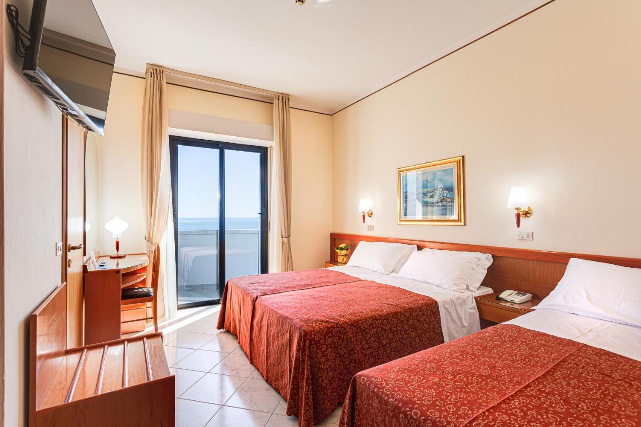 Hotel Delle Nazioni Milano Marittima Buitenkant foto