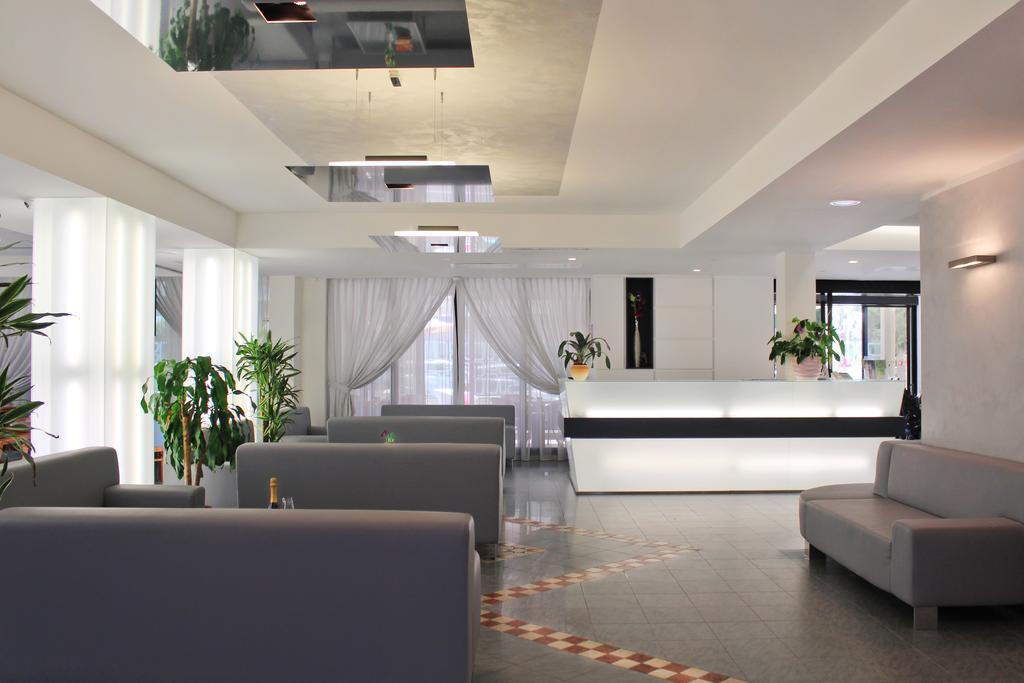 Hotel Delle Nazioni Milano Marittima Buitenkant foto